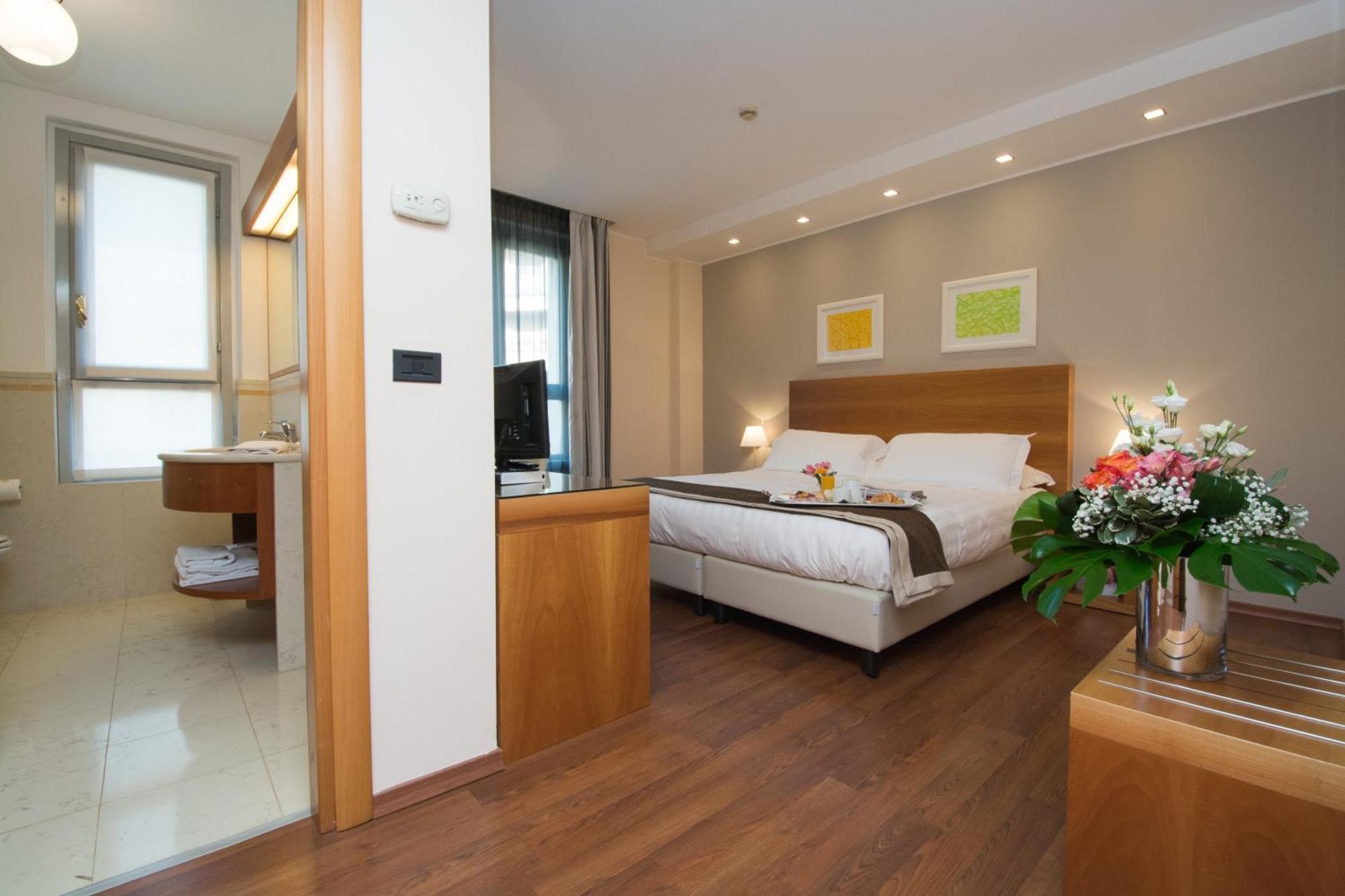 Hotel Royal Falcone Μόνζα Εξωτερικό φωτογραφία